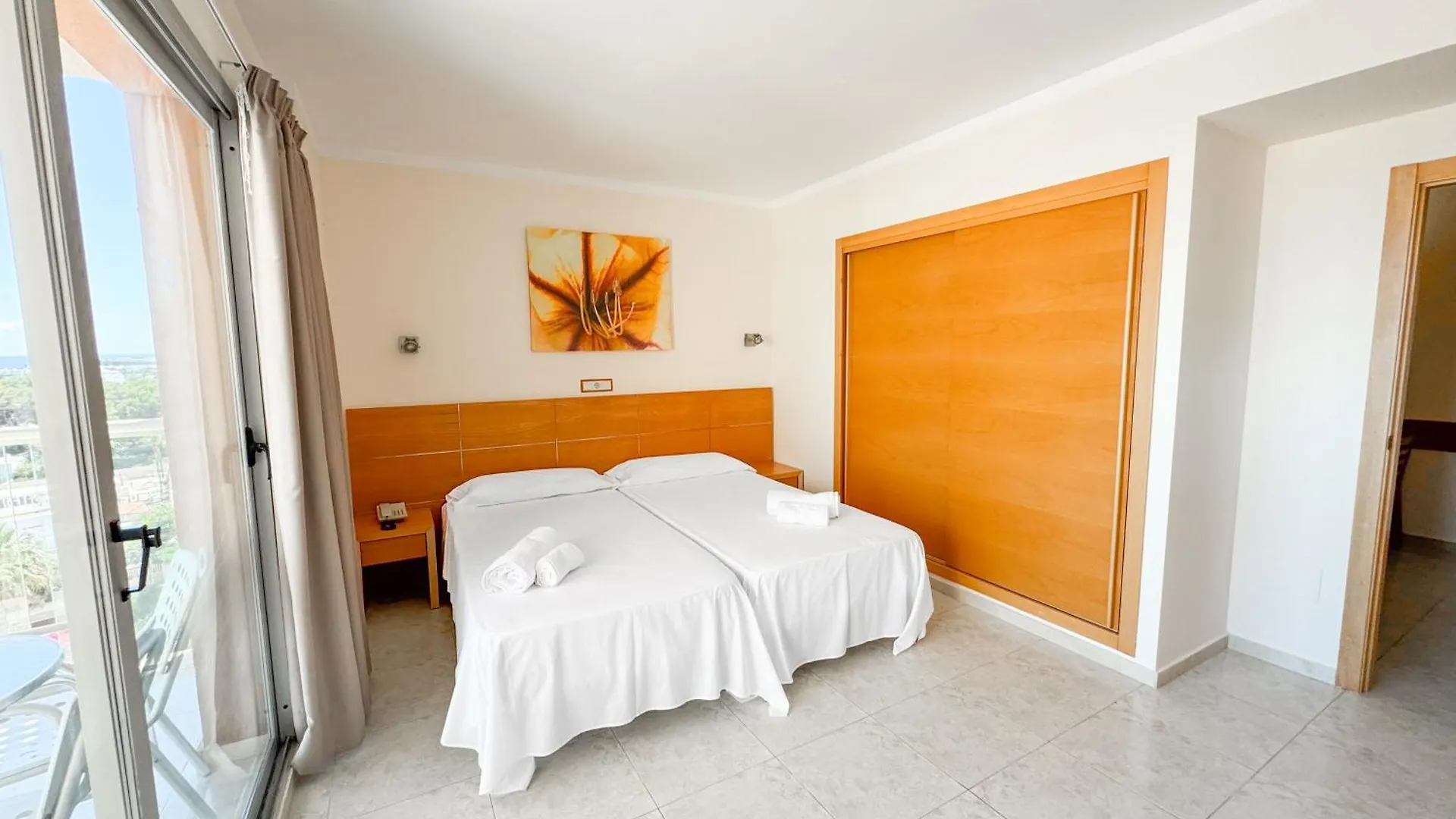 Aparthotel Moon Dreams Atlantic Es Cana Hotel